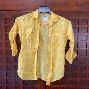 Yellow and white American eagle shirt